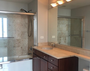 200 N Jefferson Street - Photo Thumbnail 6