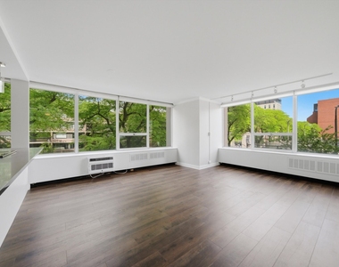 70 W Burton Place - Photo Thumbnail 2