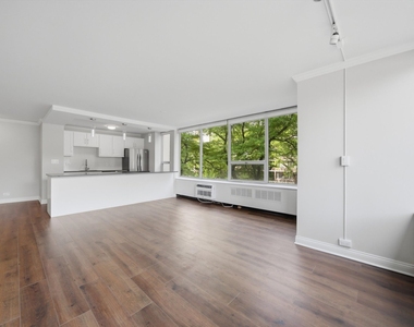 70 W Burton Place - Photo Thumbnail 3