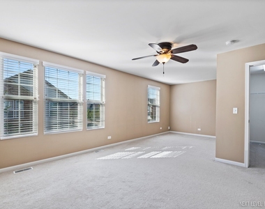 260 Devoe Drive - Photo Thumbnail 13