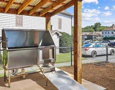 1113 Powers Ferry Place - Photo Thumbnail 41