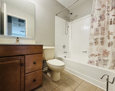 7037 Yorkshire Drive - Photo Thumbnail 10