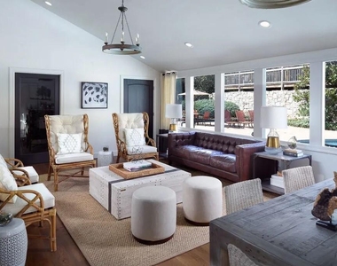 8 Cumberland Way - Photo Thumbnail 17