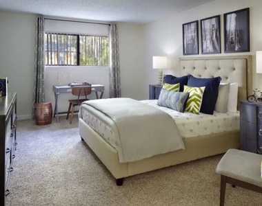 8 Cumberland Way - Photo Thumbnail 4
