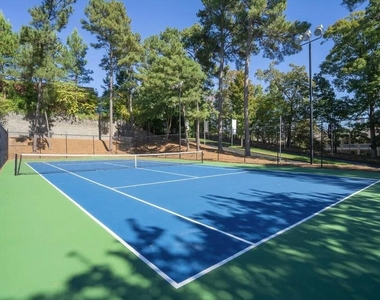 8 Cumberland Way - Photo Thumbnail 14