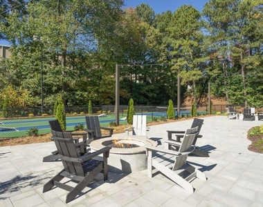 8 Cumberland Way - Photo Thumbnail 11