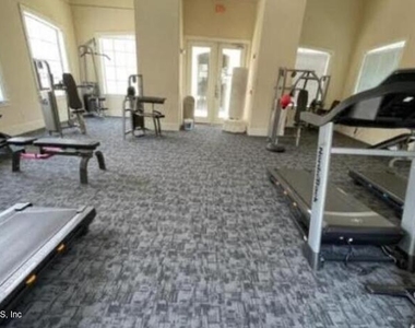 8290 W Gate Parkway - Photo Thumbnail 13