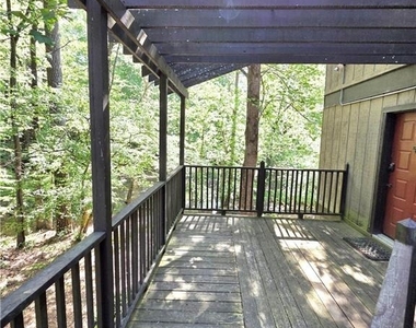 903 River Run Drive - Photo Thumbnail 19