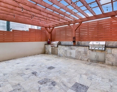 3338 Peachtree Road Ne - Photo Thumbnail 22
