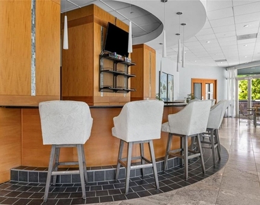 3338 Peachtree Road Ne - Photo Thumbnail 28