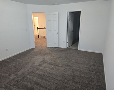 12606 S Talbot Circle - Photo Thumbnail 6
