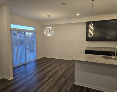 12606 S Talbot Circle - Photo Thumbnail 3
