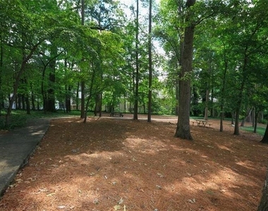6851 Roswell Road - Photo Thumbnail 20