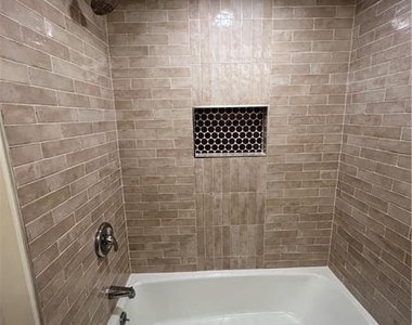 6851 Roswell Road - Photo Thumbnail 16