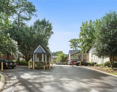 6851 Roswell Road - Photo Thumbnail 1
