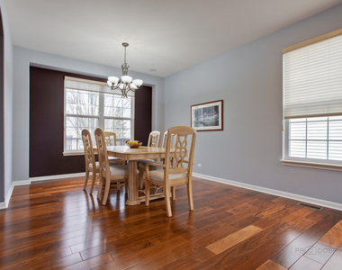 620 Geneva Court - Photo Thumbnail 6