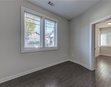 415 Gartrell Street Se - Photo Thumbnail 31