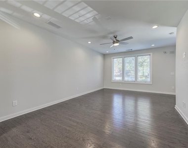415 Gartrell Street Se - Photo Thumbnail 12
