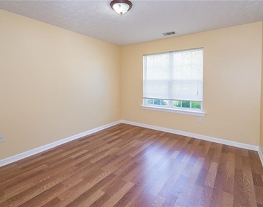 118 Jimmy Reynolds Drive - Photo Thumbnail 16