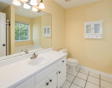 118 Jimmy Reynolds Drive - Photo Thumbnail 13