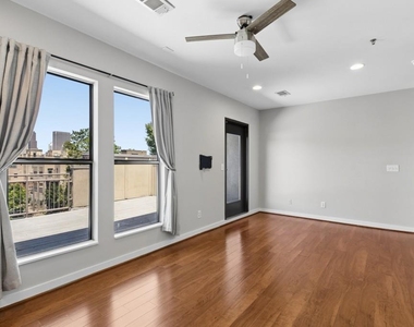 238 Walker Street - Photo Thumbnail 21