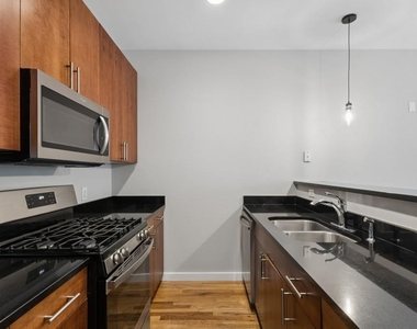 238 Walker Street - Photo Thumbnail 6