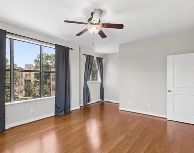 238 Walker Street - Photo Thumbnail 15