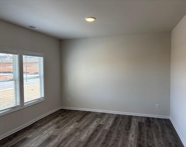 4265 Trinity Oaks Trail - Photo Thumbnail 8