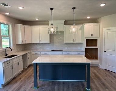 4265 Trinity Oaks Trail - Photo Thumbnail 6