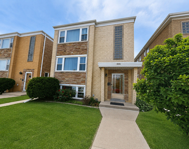 5870 N Elston Avenue - Photo Thumbnail 1
