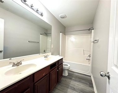 4465 Ambassador Way - Photo Thumbnail 20