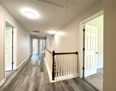 4465 Ambassador Way - Photo Thumbnail 11