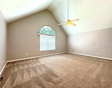4465 Ambassador Way - Photo Thumbnail 13
