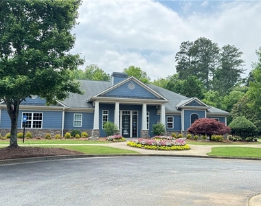 4465 Ambassador Way - Photo Thumbnail 2