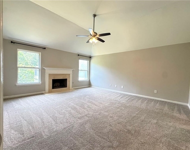 4465 Ambassador Way - Photo Thumbnail 16