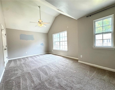 4465 Ambassador Way - Photo Thumbnail 12