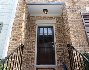160 W Ridge Way - Photo Thumbnail 1
