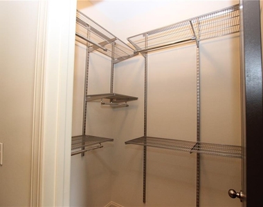 160 W Ridge Way - Photo Thumbnail 18