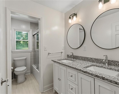 1348 Ridgewood Drive Sw - Photo Thumbnail 15