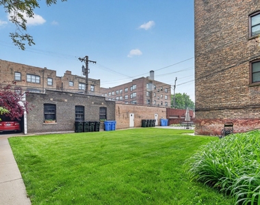 6815 S Crandon Avenue - Photo Thumbnail 30