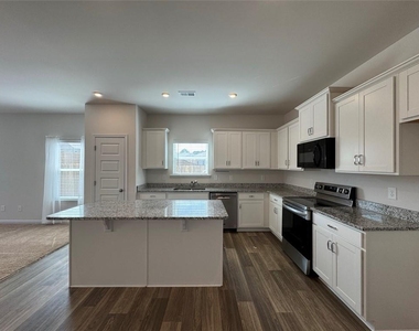 4 Bennett Way Se - Photo Thumbnail 16