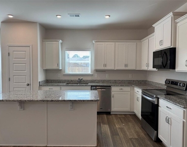 4 Bennett Way Se - Photo Thumbnail 12