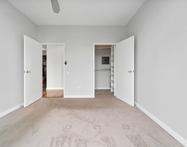 653 N Kingsbury Street - Photo Thumbnail 9