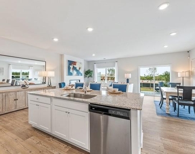 37 Founders Drive - Photo Thumbnail 9