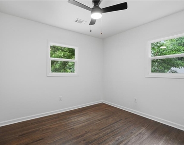3270 Belfort Road Se - Photo Thumbnail 20