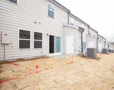 116 Cedar Lane - Photo Thumbnail 23