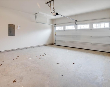116 Cedar Lane - Photo Thumbnail 22