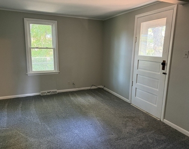 515 State Street - Photo Thumbnail 12