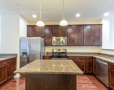 409 Alpine Springs Drive - Photo Thumbnail 8