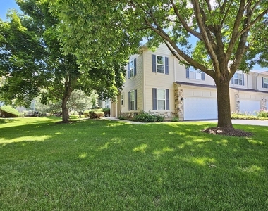 749 Dillon Court - Photo Thumbnail 1